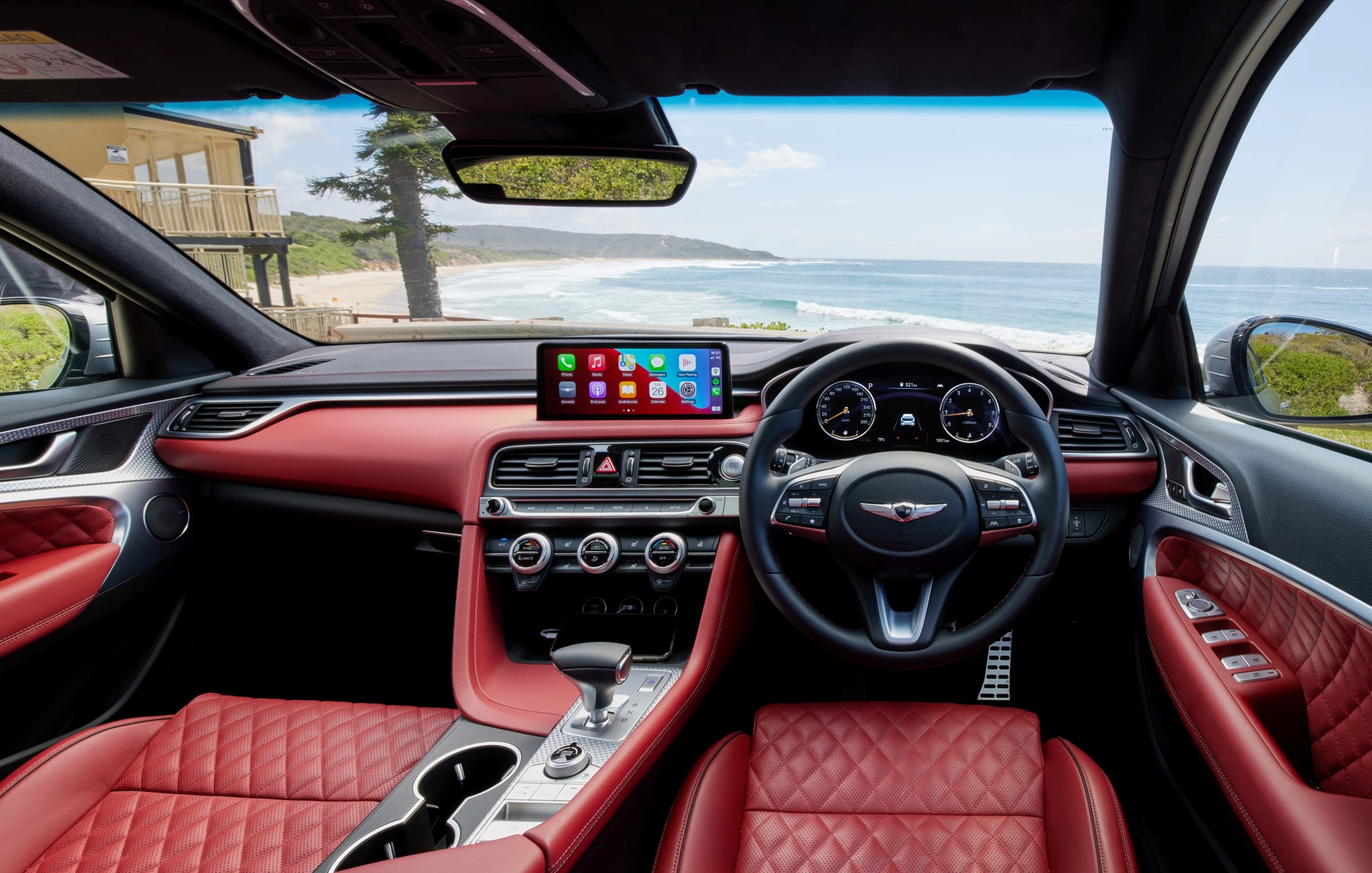 Genesis G70 Shooting Brake interior