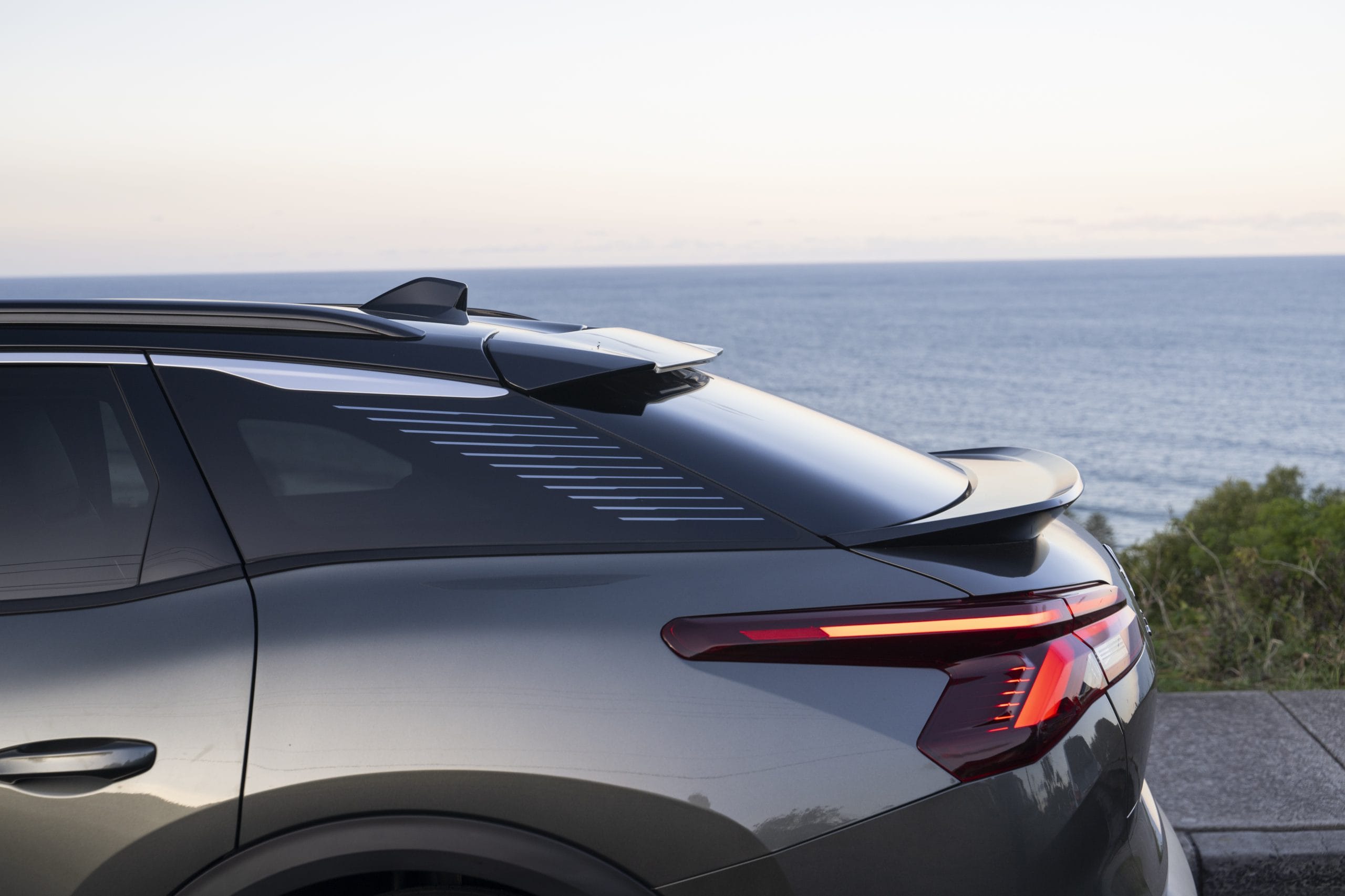 MY22 Citroen C5 X 16