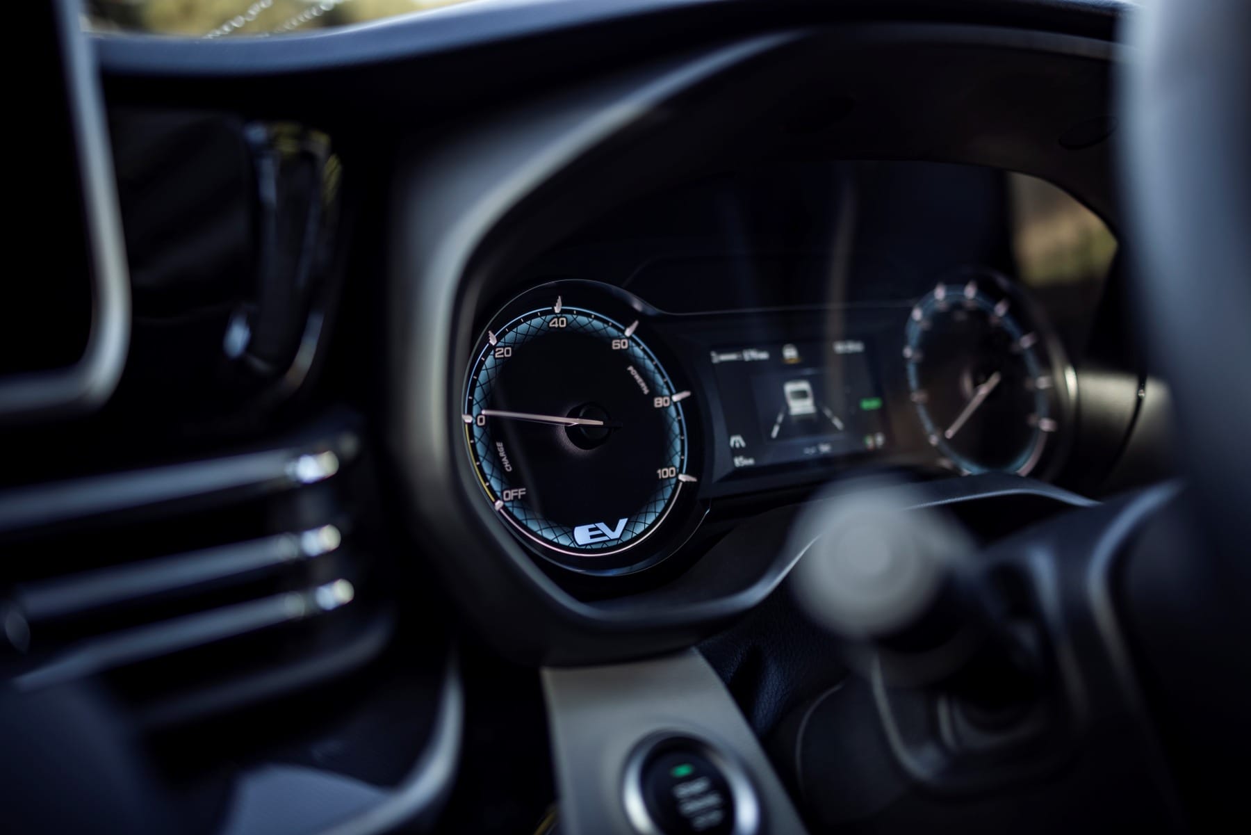 2022 LDV eDeliver9 dash