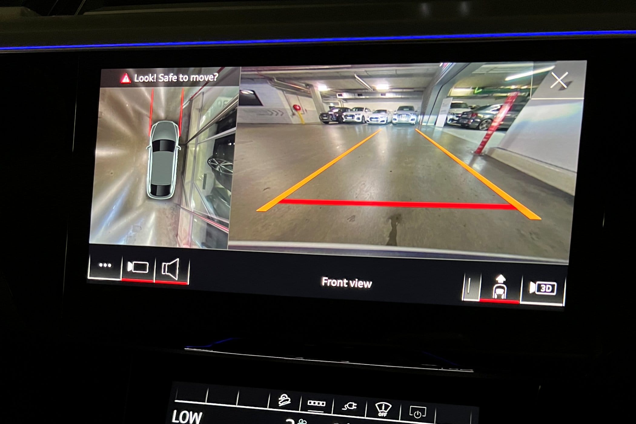 Audi e-tron S Sportback reverse camera