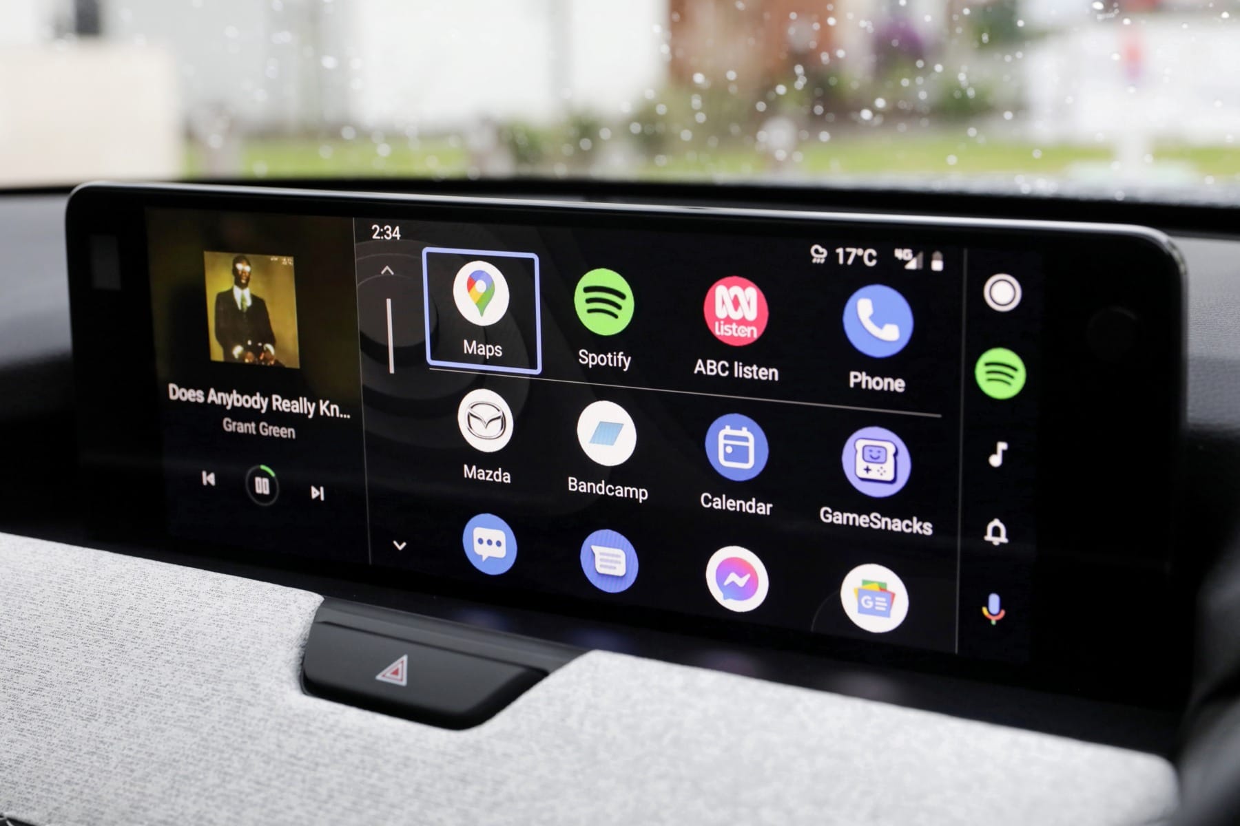 Mazda CX-60 central screen