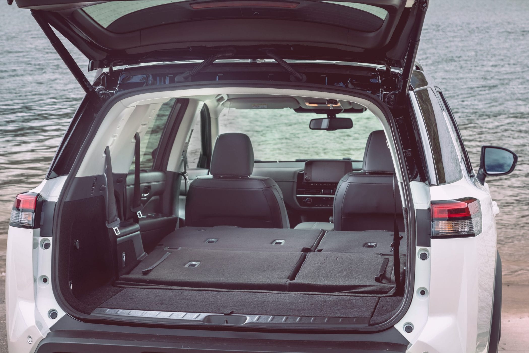 2023 Nissan Pathfinder boot
