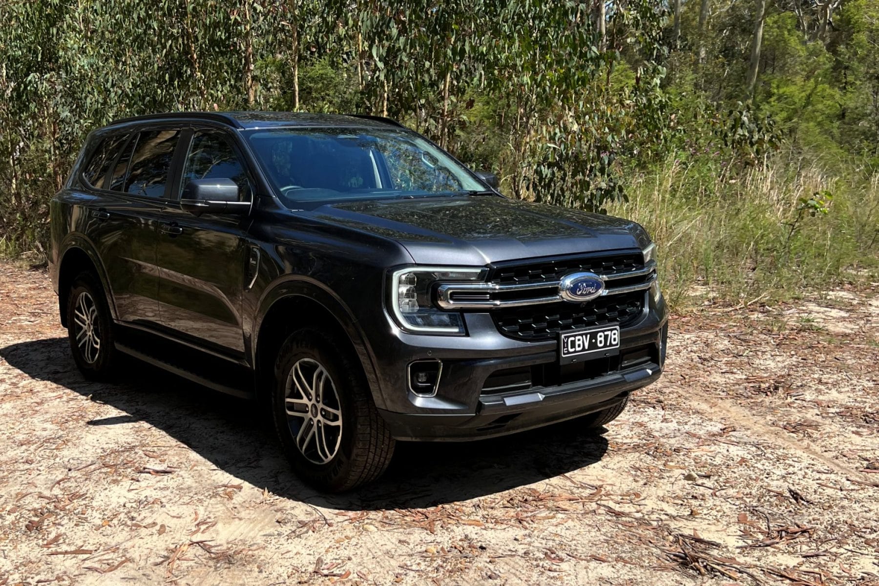 2023 Ford Everest Trend front quarter
