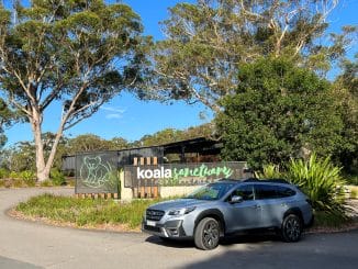 2023 Subaru Outback Touring front quarter