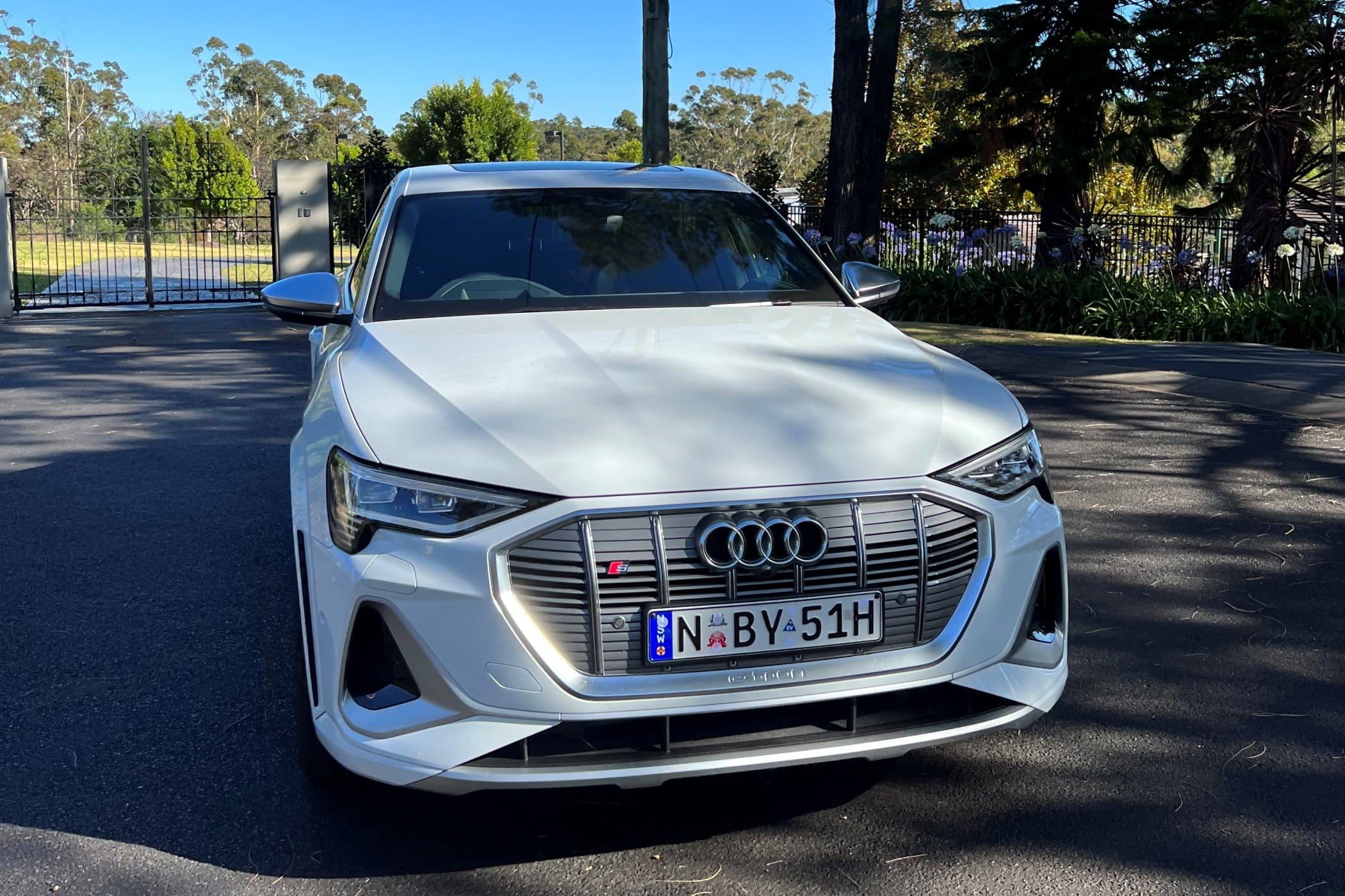 Audi e-tron S Sportback front grill