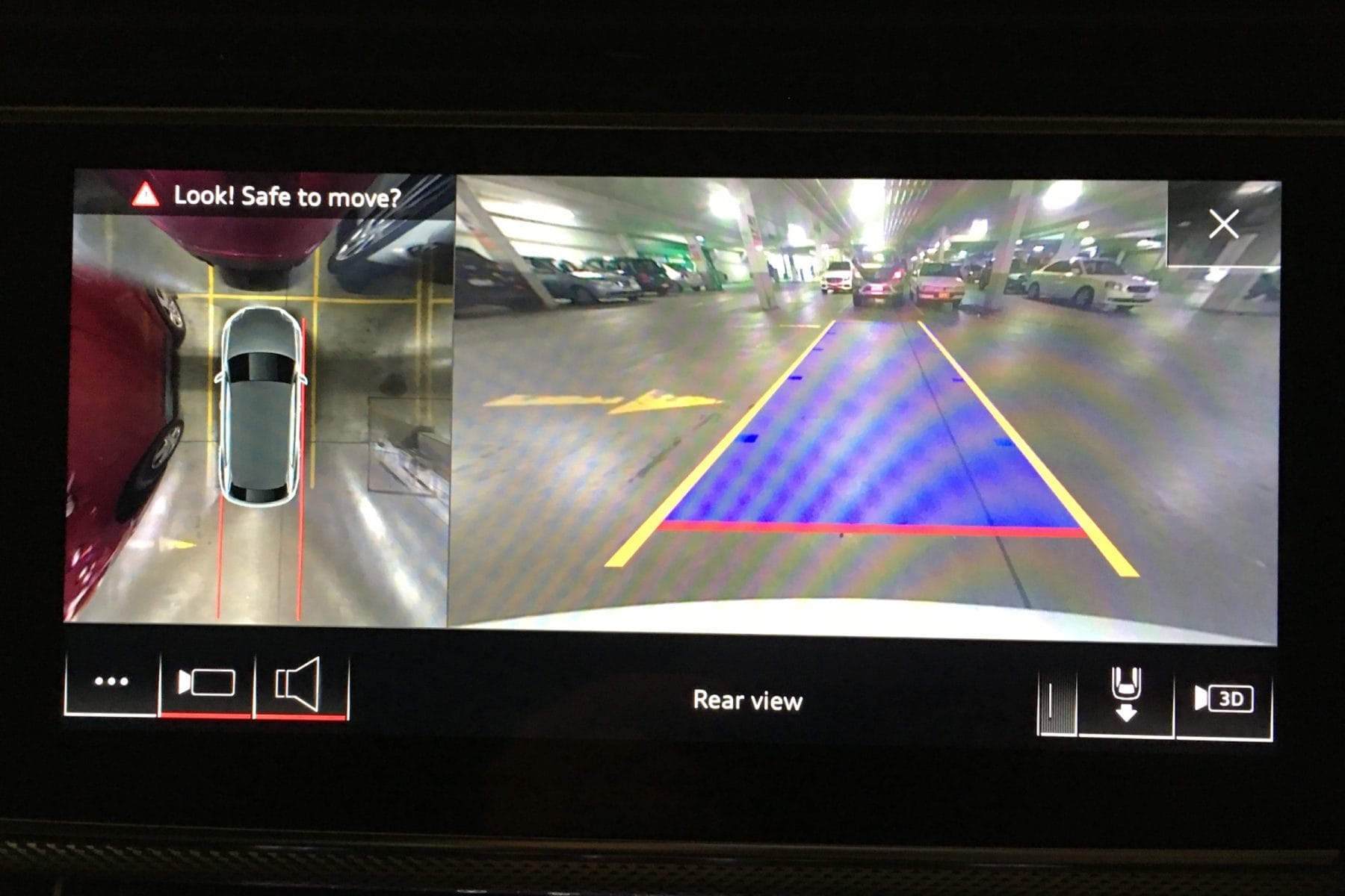 Audi-Q8-reverse-camera