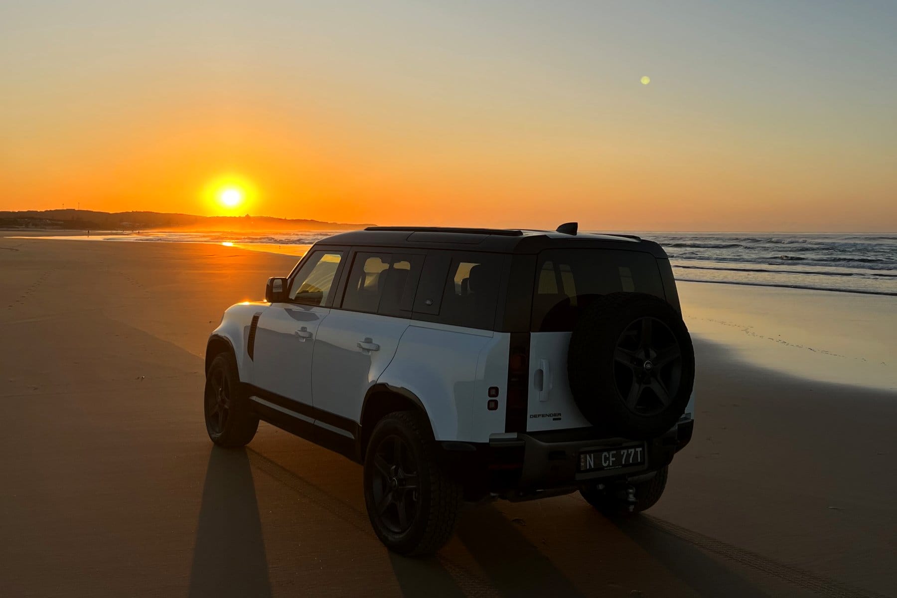 2023 LR Defender X Dynamic HSE D300 rear