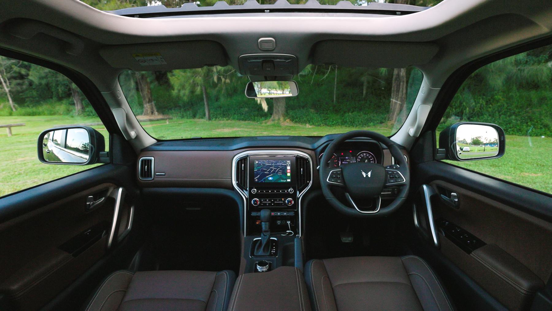 2023 Mahindra Scorpio Interior