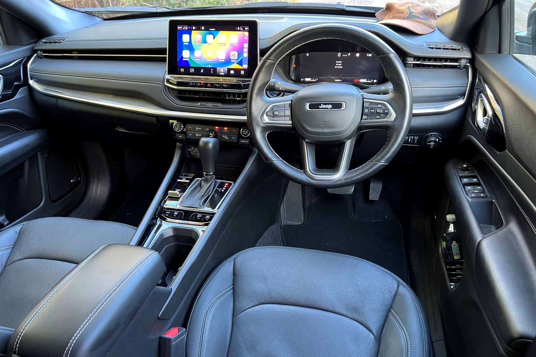 Jeep Compass S Limited 4WD SUV 2023 interior