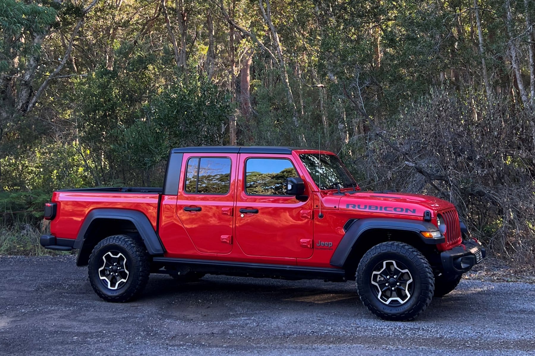 Jeep Gladiator Rubicon 2023 profile