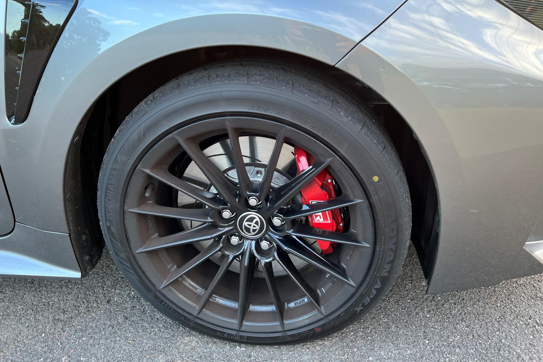 Toyota GR Corolla GTS 2023 wheel and tyre