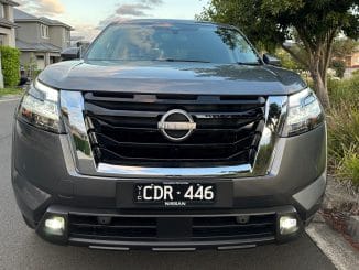 2023 Nissan Pathfinder Ti exterior front grill