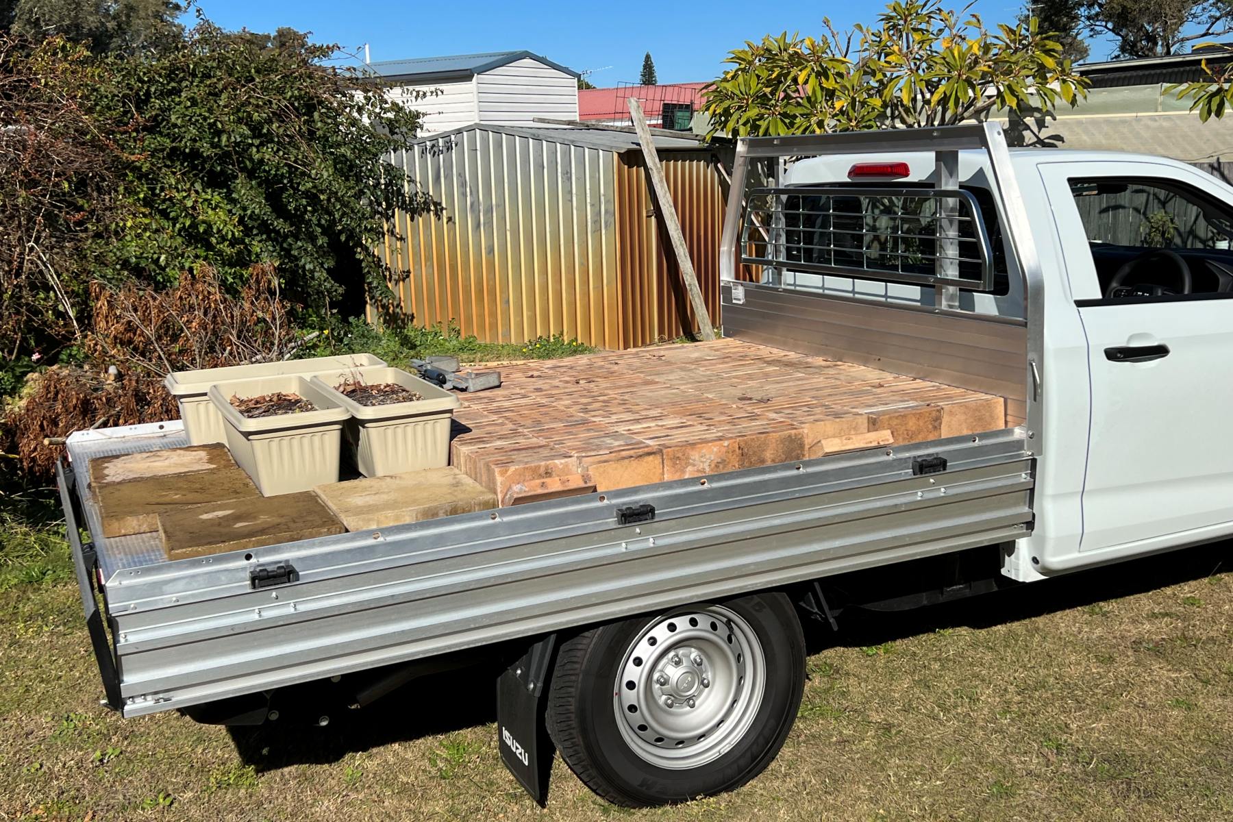 Isuzu D-Max SX SCC 2WD Ute tray 4