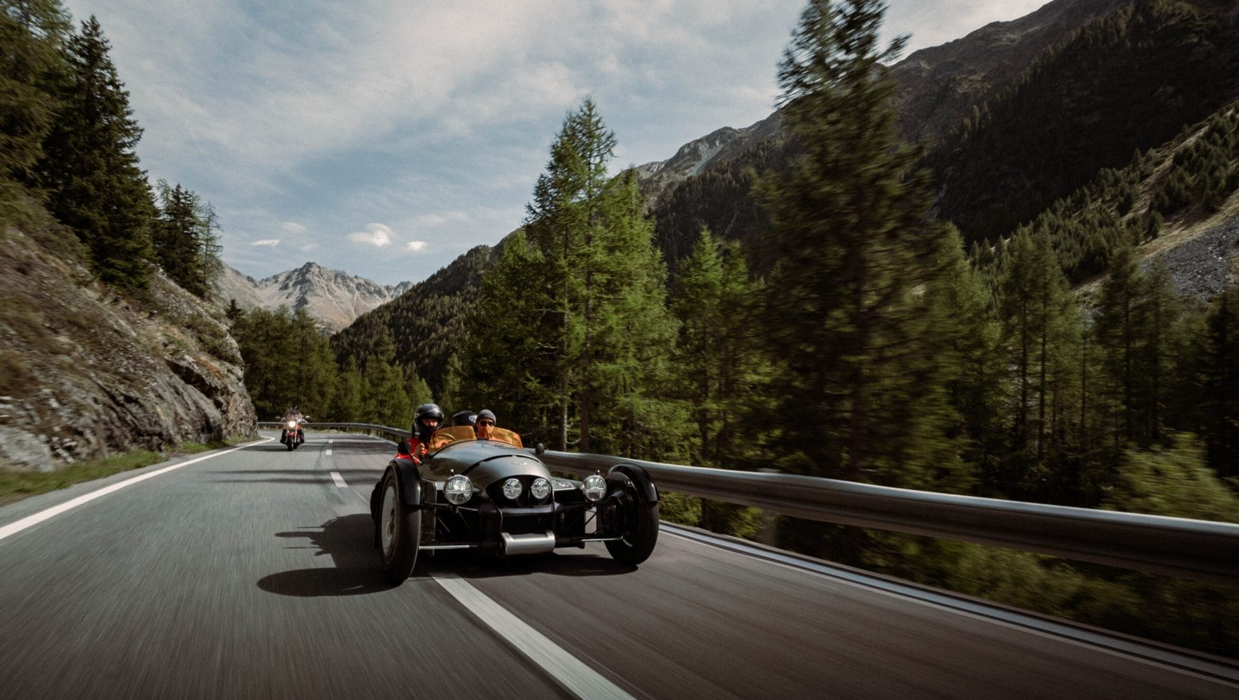 Morgan_on_Alps_Malle_Rally_05-Photography-Tom-Kahler-scaled