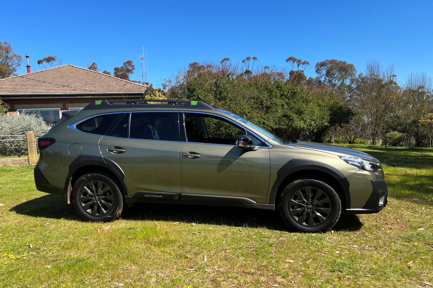 Subaru Outback XT Sport front exterior profile 1