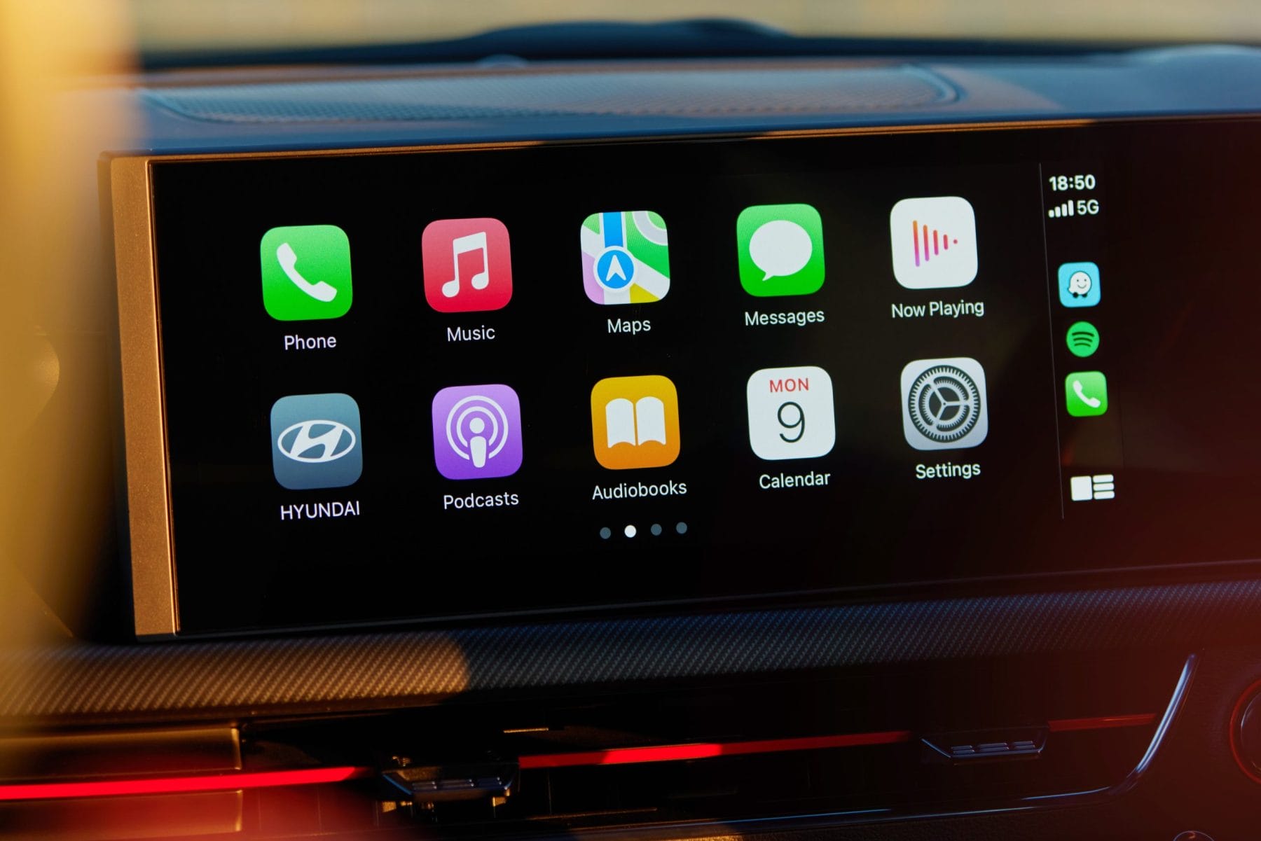 Hyundai Sonata N Line 2024 smartphone connectivity