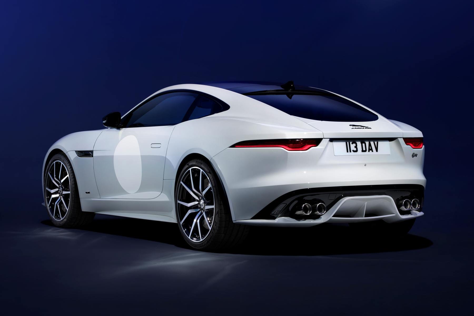 Jaguar F-TYPE 24MY ZP Edition exterior 3