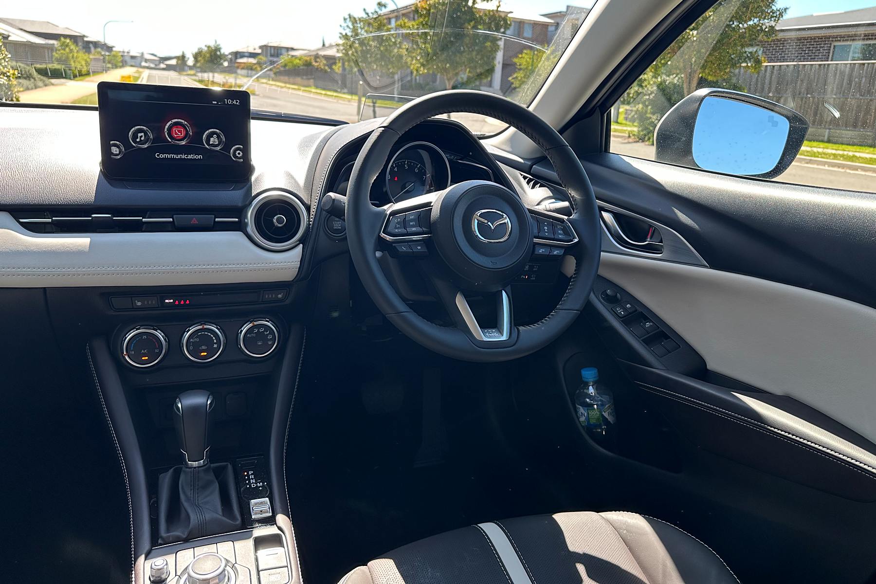 Mazda CX-3 Akari Interior front