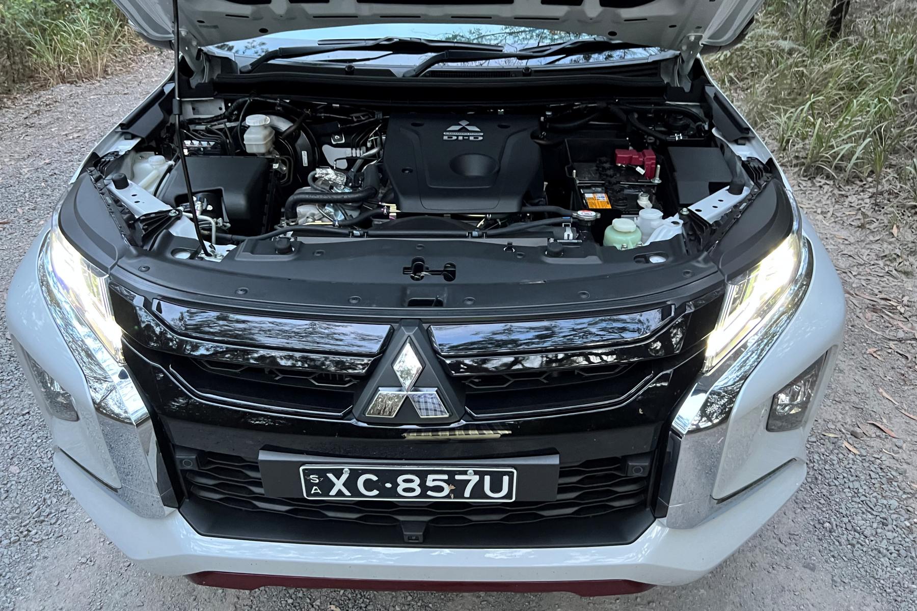 Mitsubishi Triton GLS Sport 4WD Dual Cab Ute engine