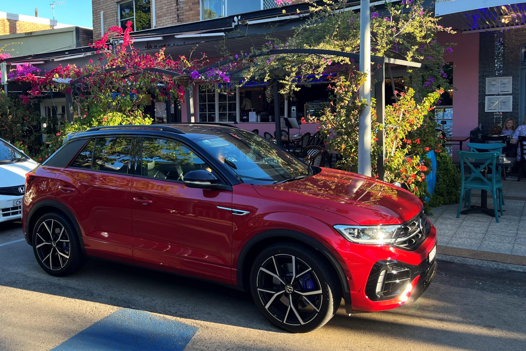 VW T-Roc R front quarter 2