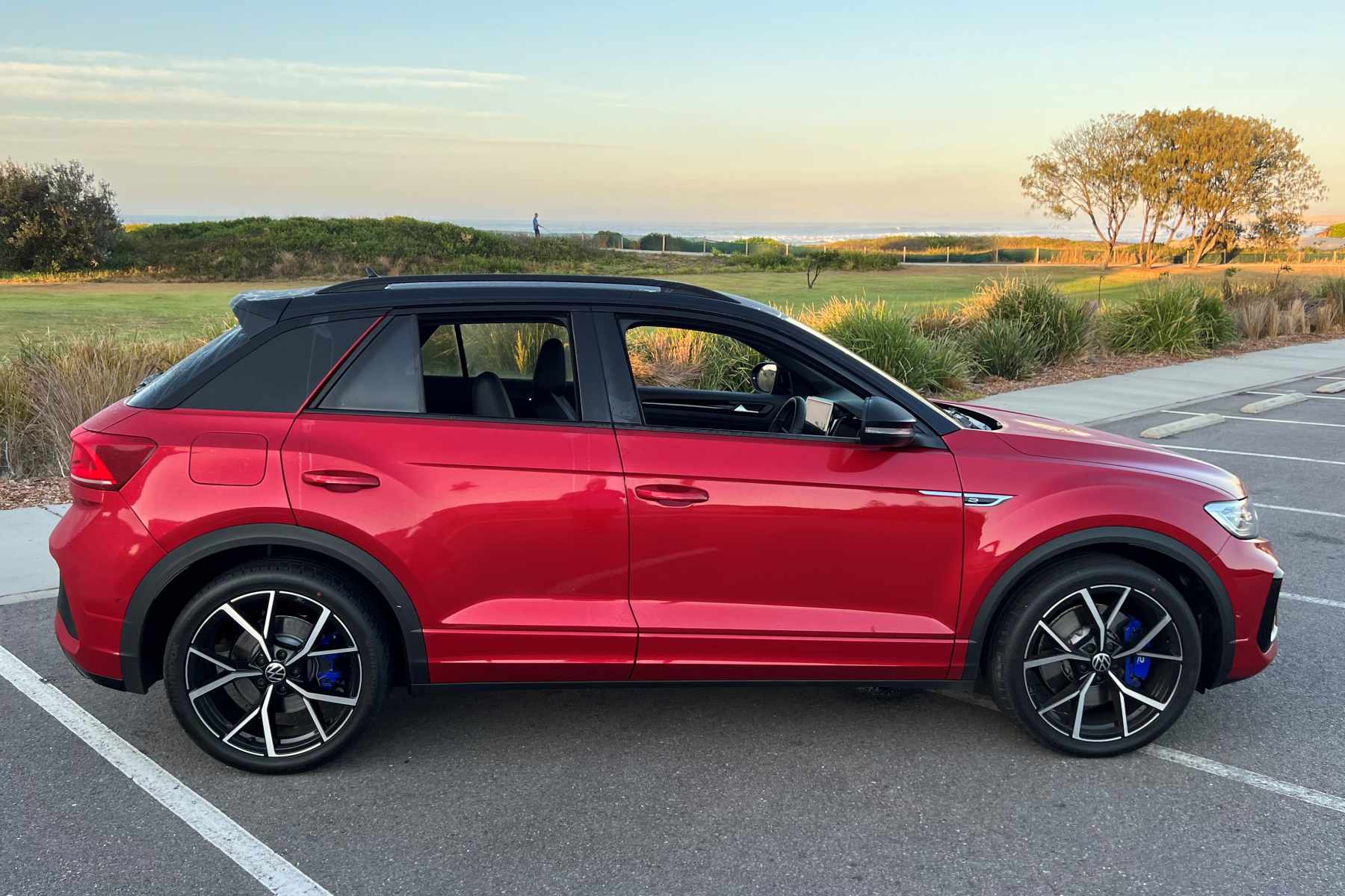 VW T-Roc R profile