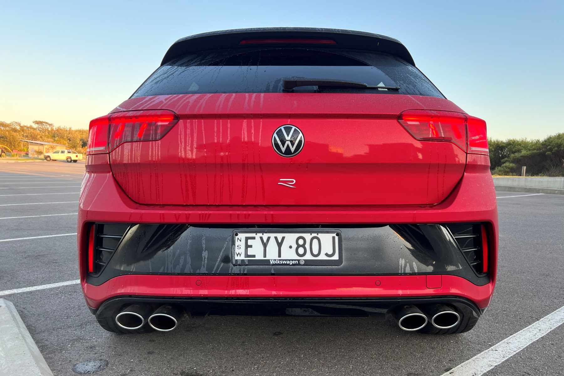 VW T-Roc R rear