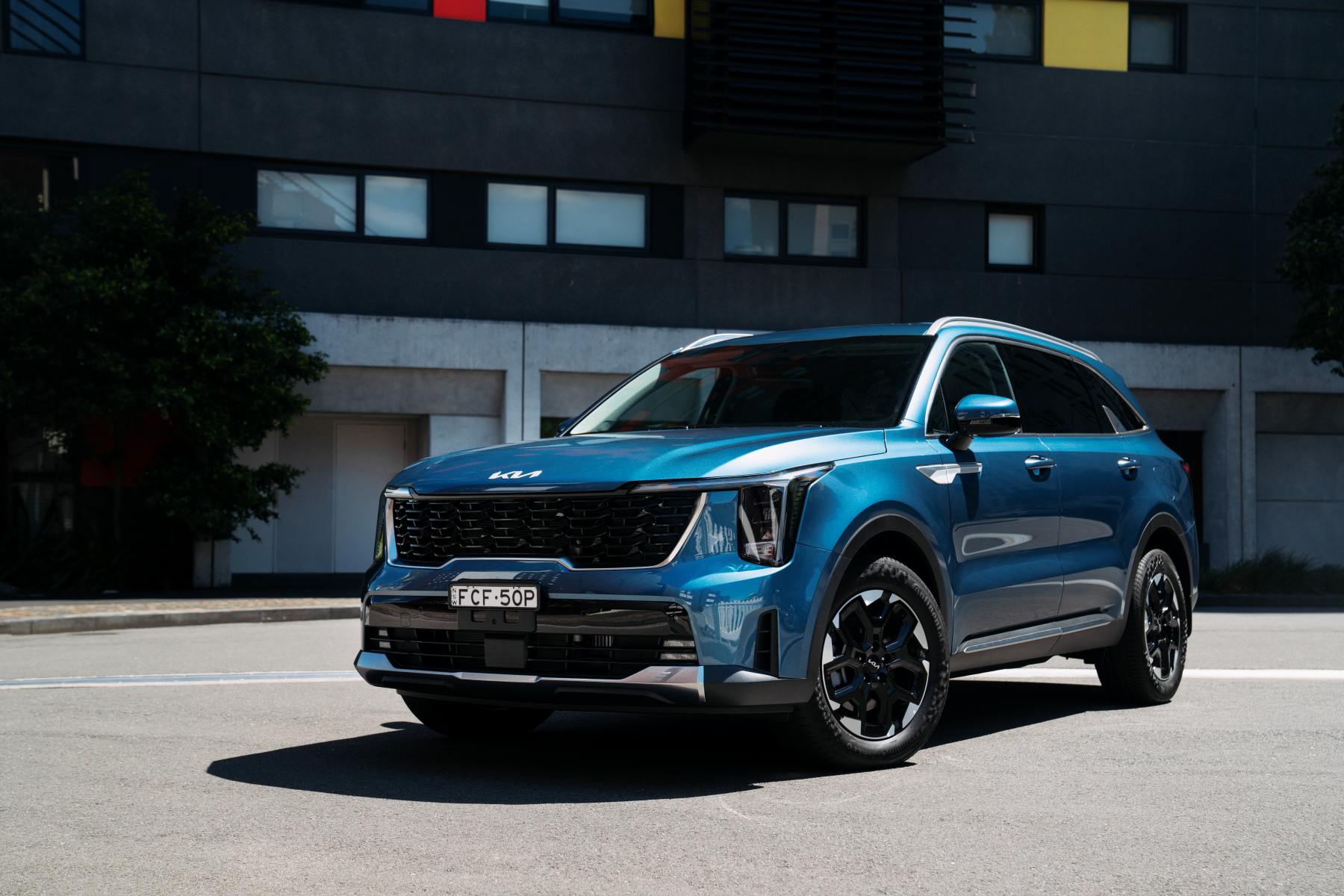 2024 Kia_Sorento_Sport011