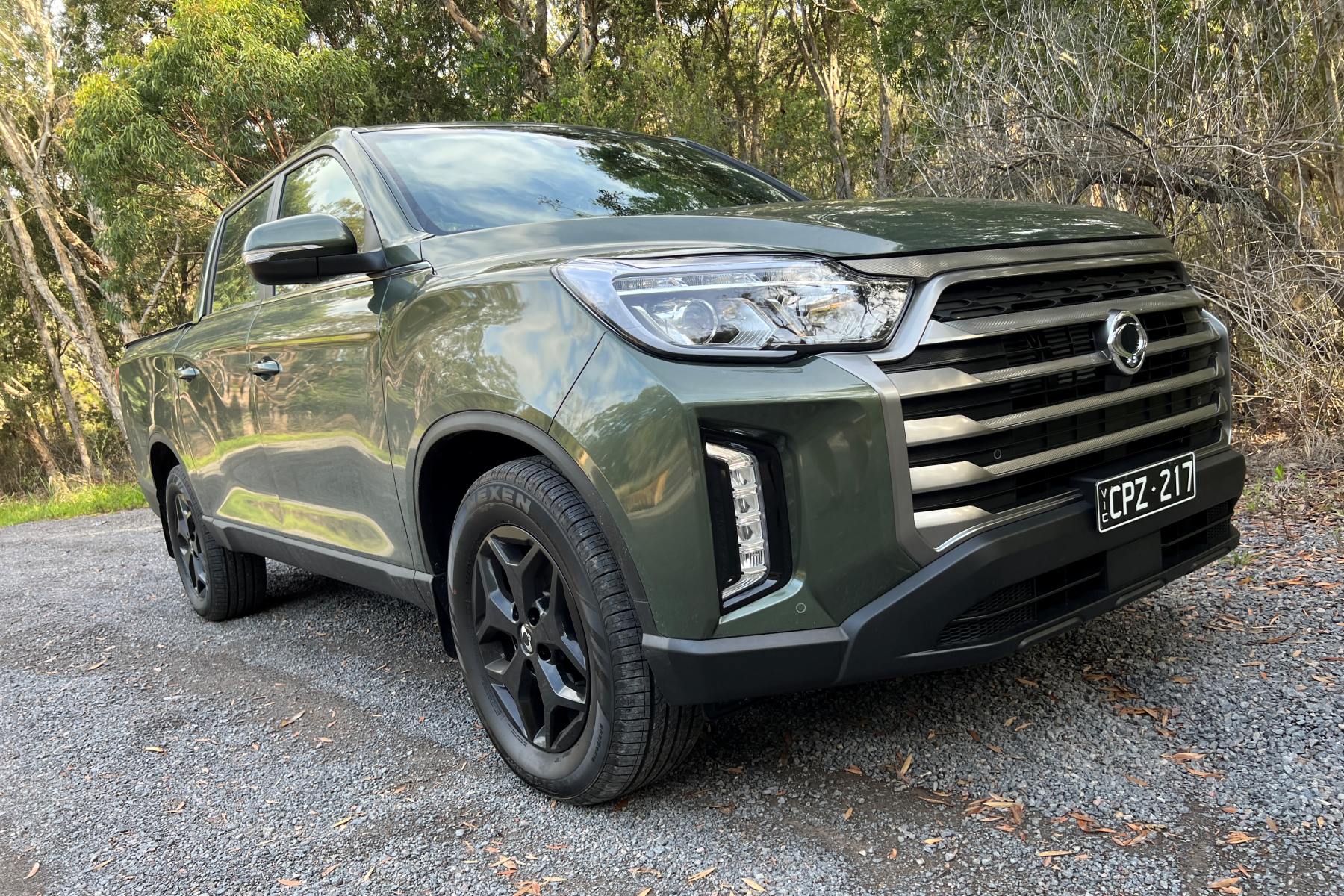 SsangYong Musso Adventure XLV Ute bonnet and grill 2
