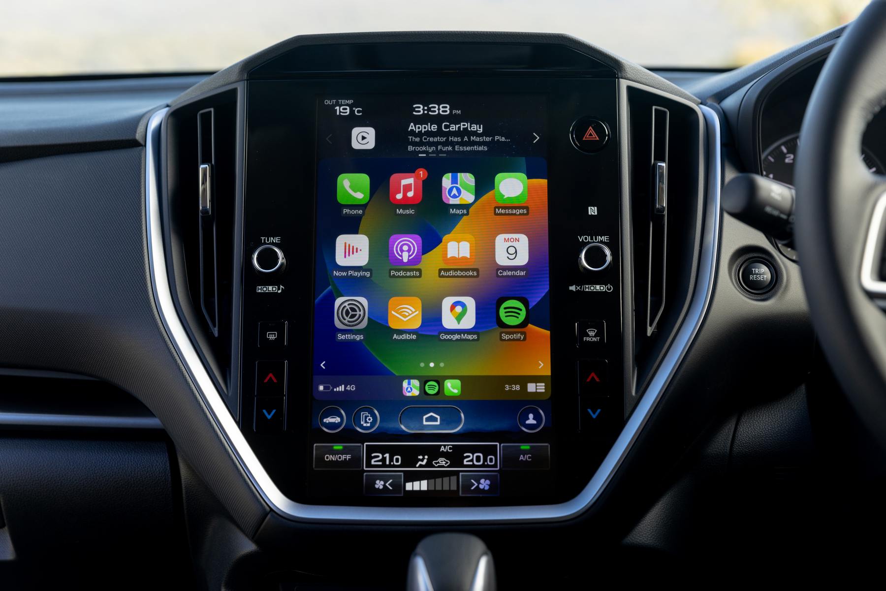 SUBARU IMPREZA all new central screen 1