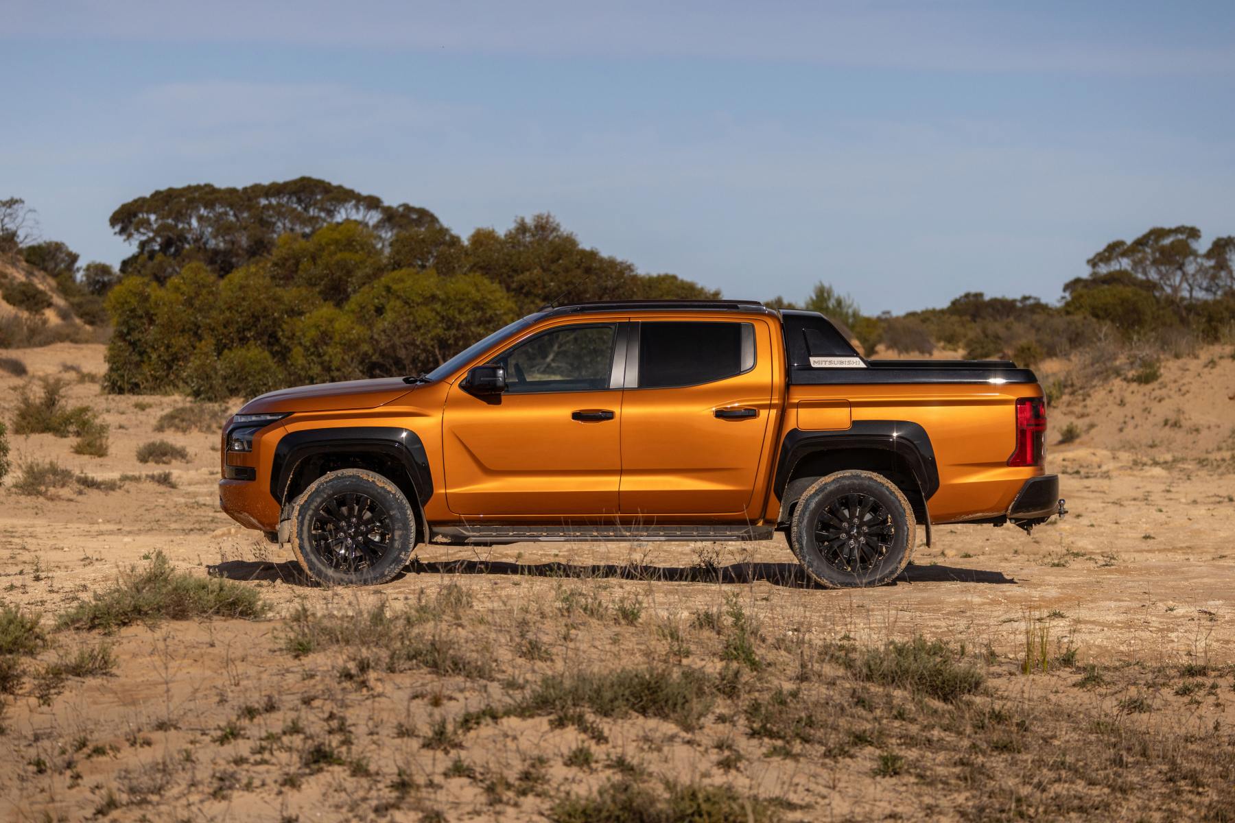 2024 Mitsubishi Triton GSR Yambuki Orange profile 1