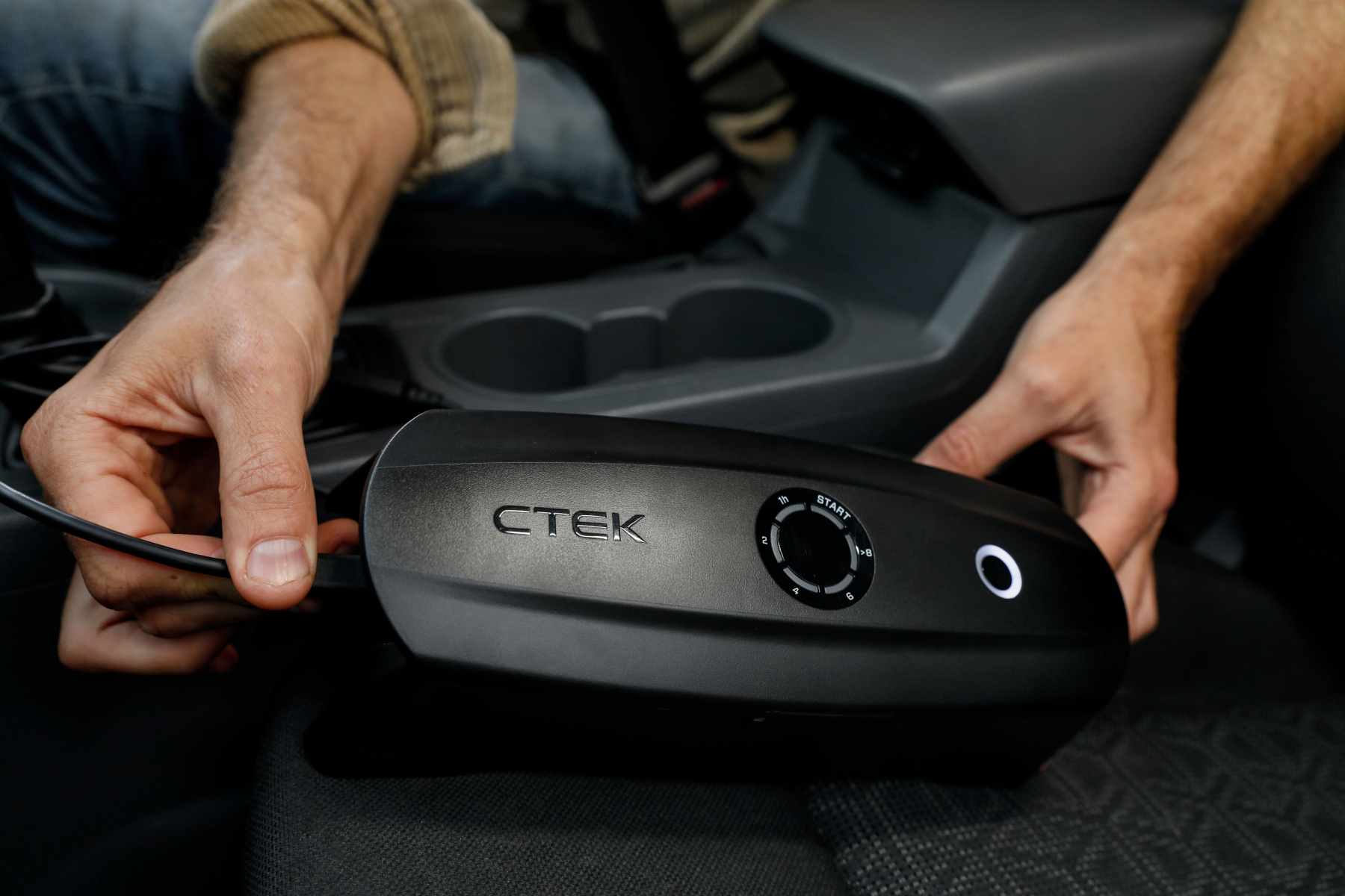 CTEK CS FREE power from battery 2