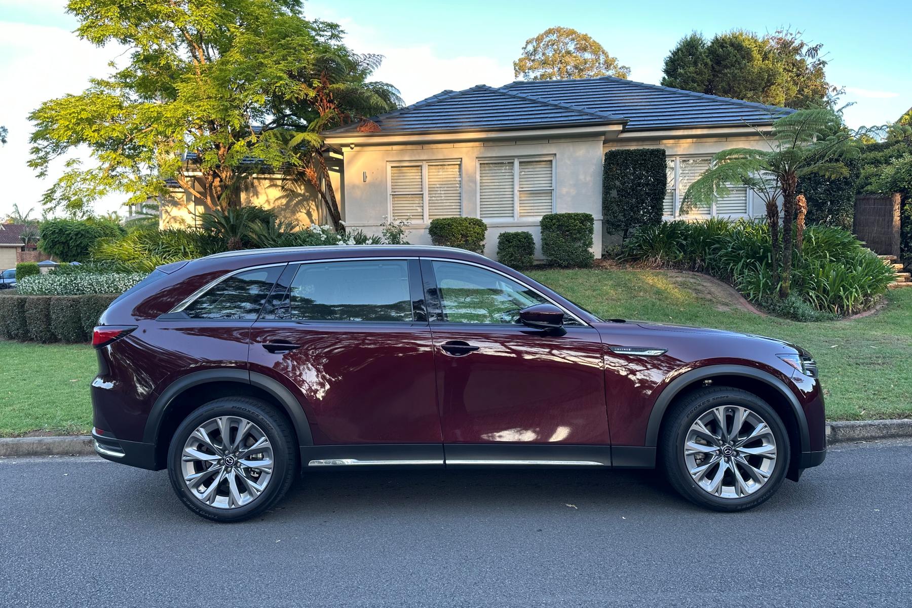 Mazda CX-90 GT profile 1