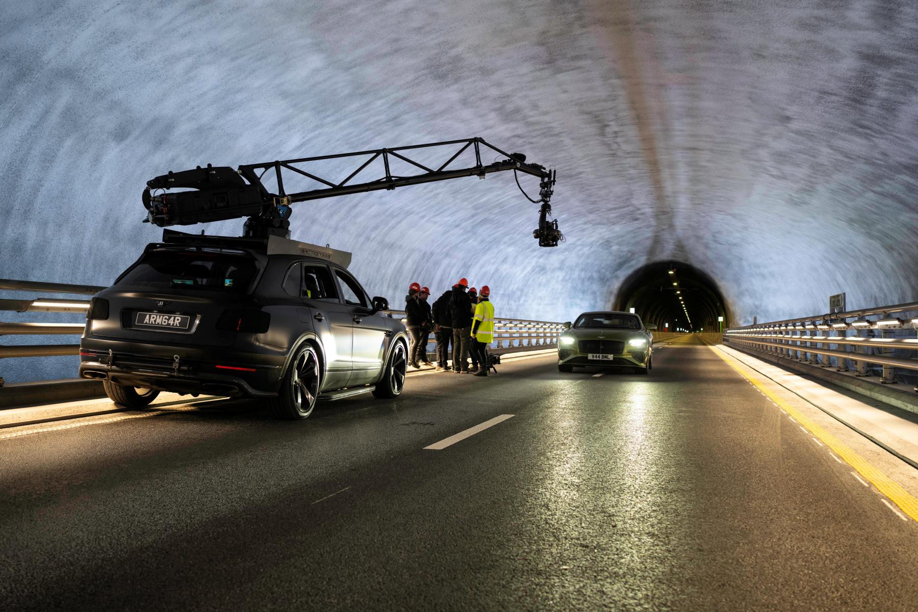 Bentley Continental GT underwater speed 1