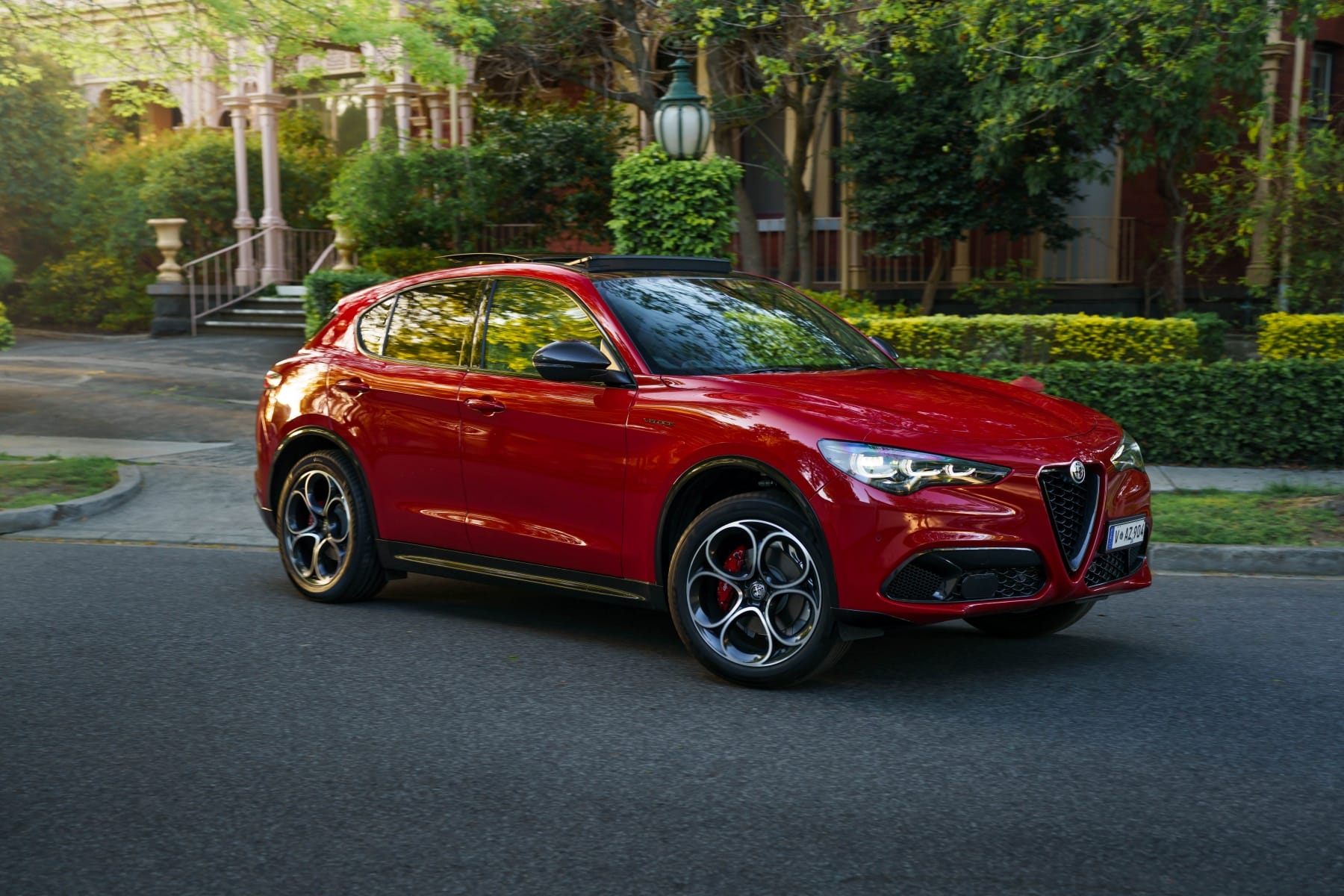 Alpha Romeo Stelvio Quadrifoglio