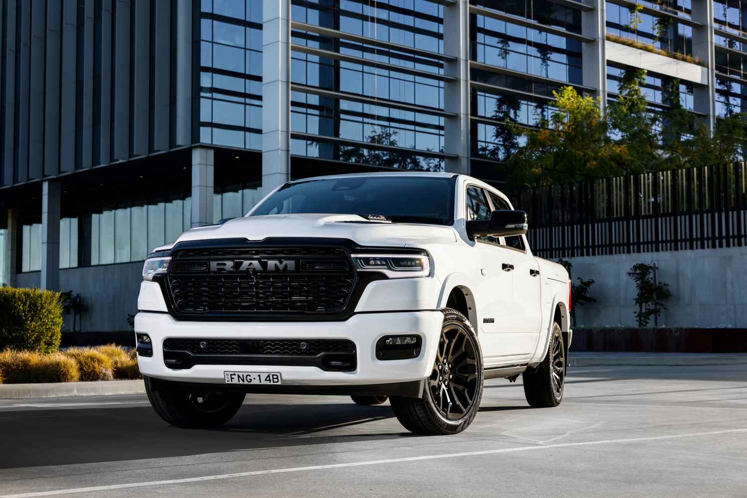 2025 Ram 1500 Limited press image 1