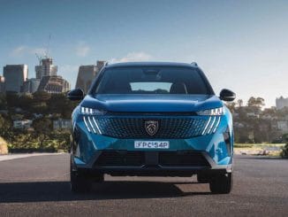 Peugeot 5008 GT PREMIUM HYBRID SUV 2