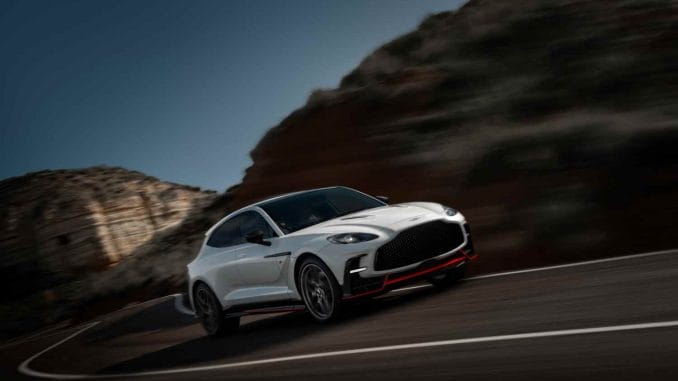 Aston Martin DBX S_1