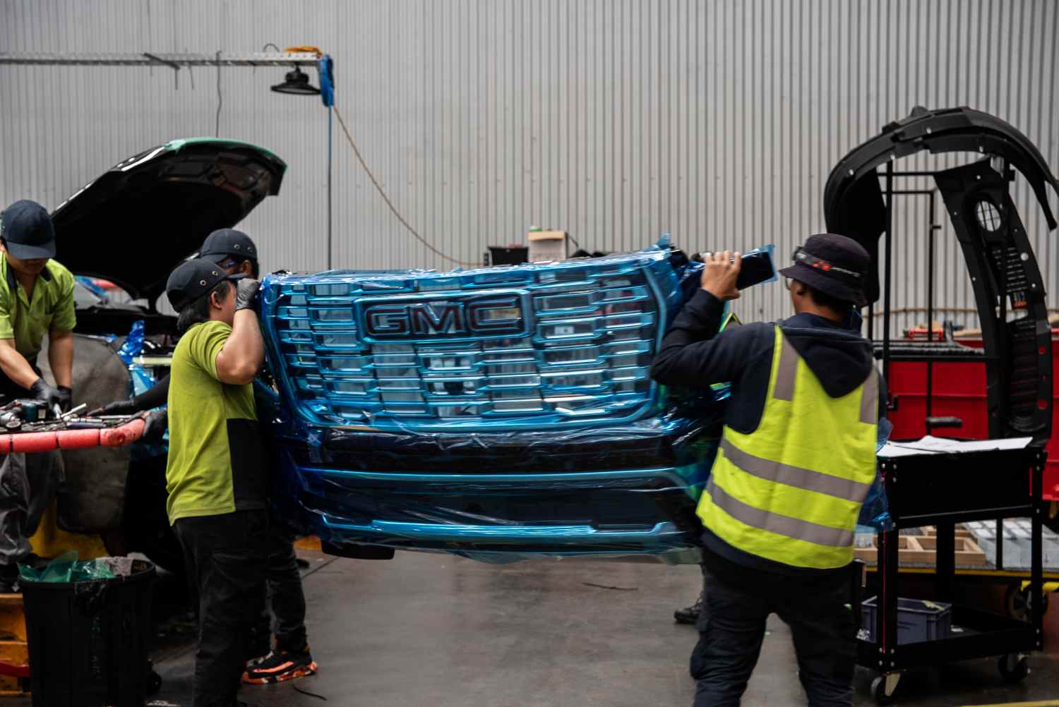 GMC-Yukon-Denali-arrives-down-under-01