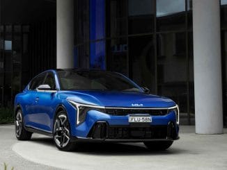 Kia K4 GT Line front quarter 1