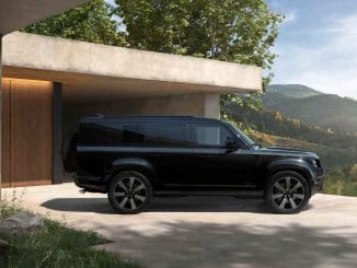 LR DEF_130_26MY_EXTERIOR