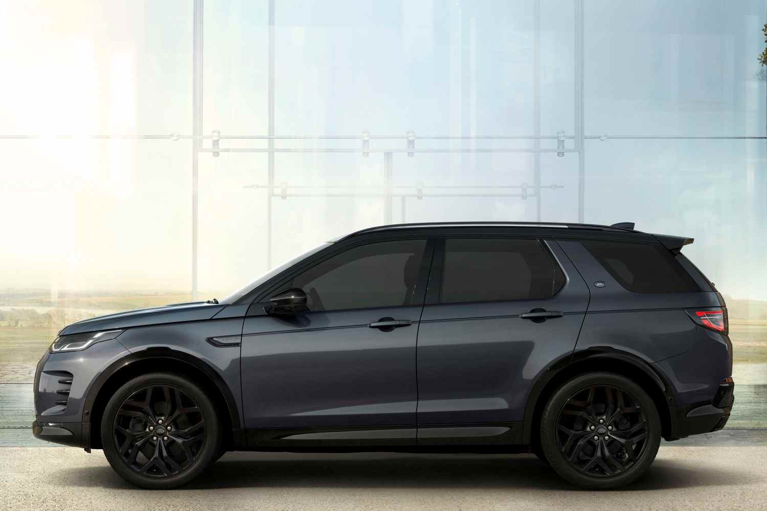 Land Rover Discovery Sport _26MY_LANDMARK_110625_06a