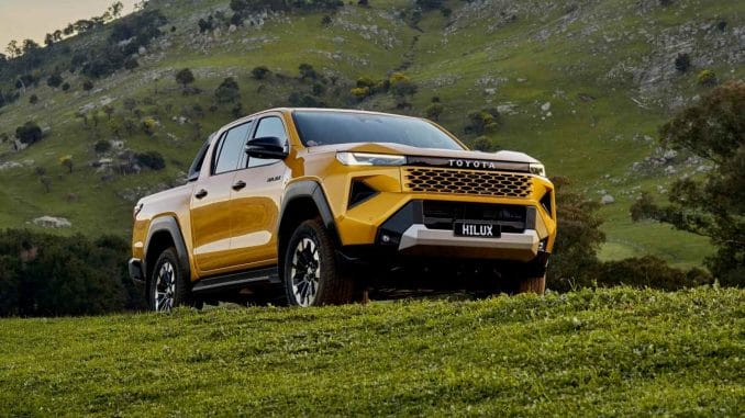 2026 Toyota HiLux SR5 front